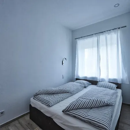 Apartment Oliver 2 *